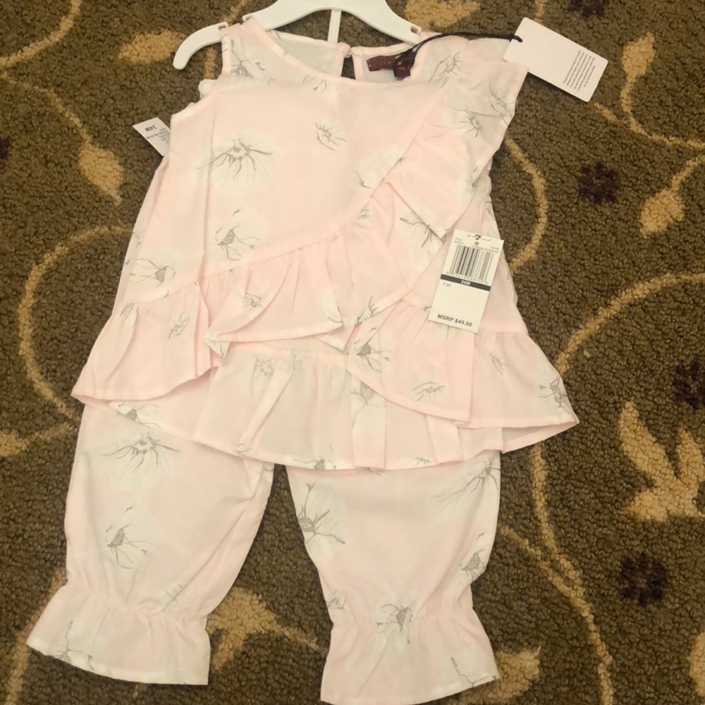 Two piece floral day outfit